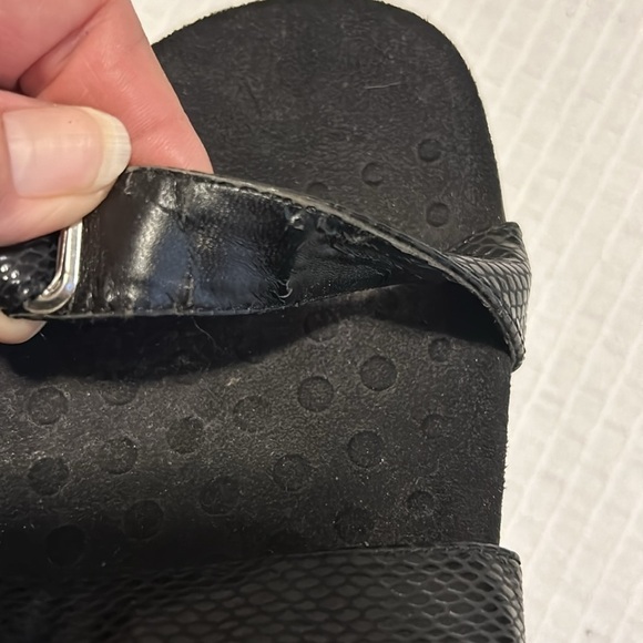 Vionic Aubrey Black Snakeskin Print Orthaheel Slide Sandals Size 9 - Picture 8 of 13